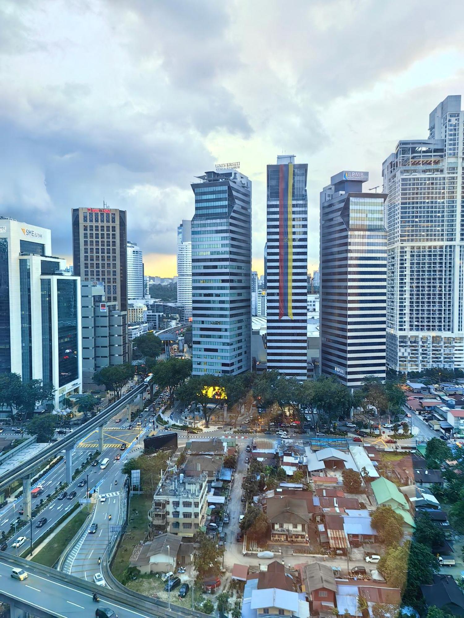 Platinum Klcc & Bukit Bintang Apartamento Kuala Lumpur Exterior foto